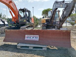 Volvo EC/ECR excavator blades hoja de bulldozer