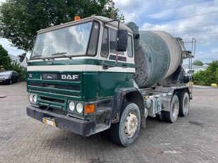 DAF 2300 TURBO  camión hormigonera