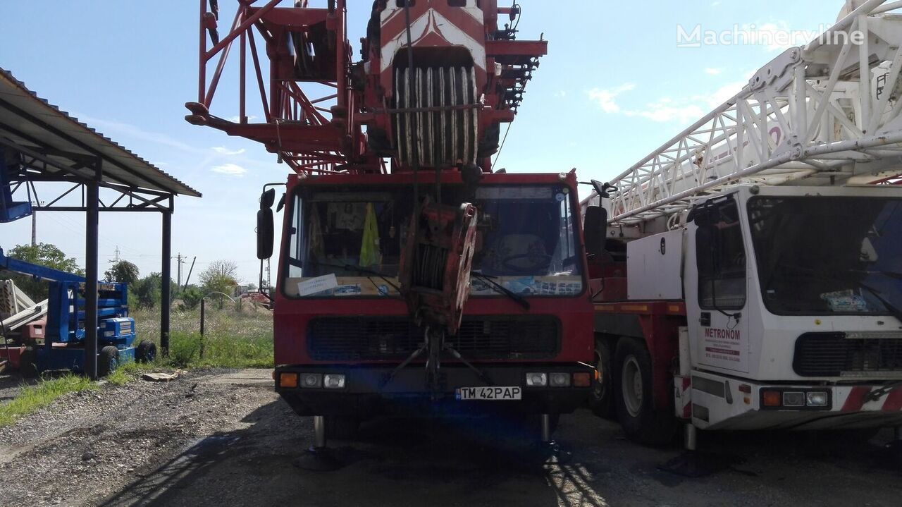 Grove KMK 4080 en el chasis KRUPP KMK 4080 grúa móvil
