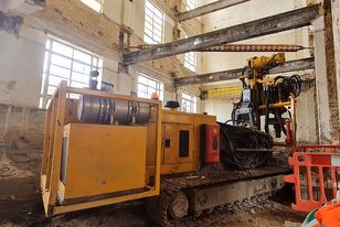 KLEMM KR 709-2 máquina perforadora
