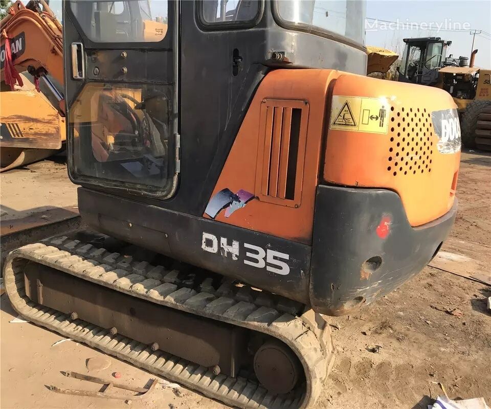 Doosan DH35 miniexcavadora