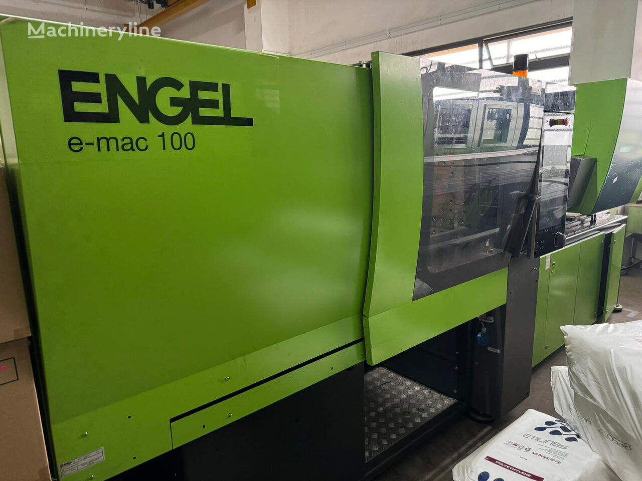 Engel E-MAC 440 / 100 PRO máquina de moldeo por inyección