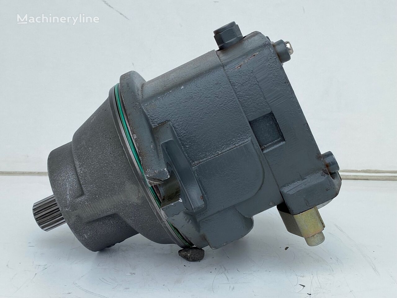 Liebherr Hydraulikeinbaumotor FMF090, ID-Nr.10120382 – ID-Nr.9273168 – ID motor hidráulico para Liebherr  A900, A944, LH60, E942, EP944, ER944, LOS942, LOS944, P942, P944, R934 TR, R940, R942, R944, R946, R950. excavadora